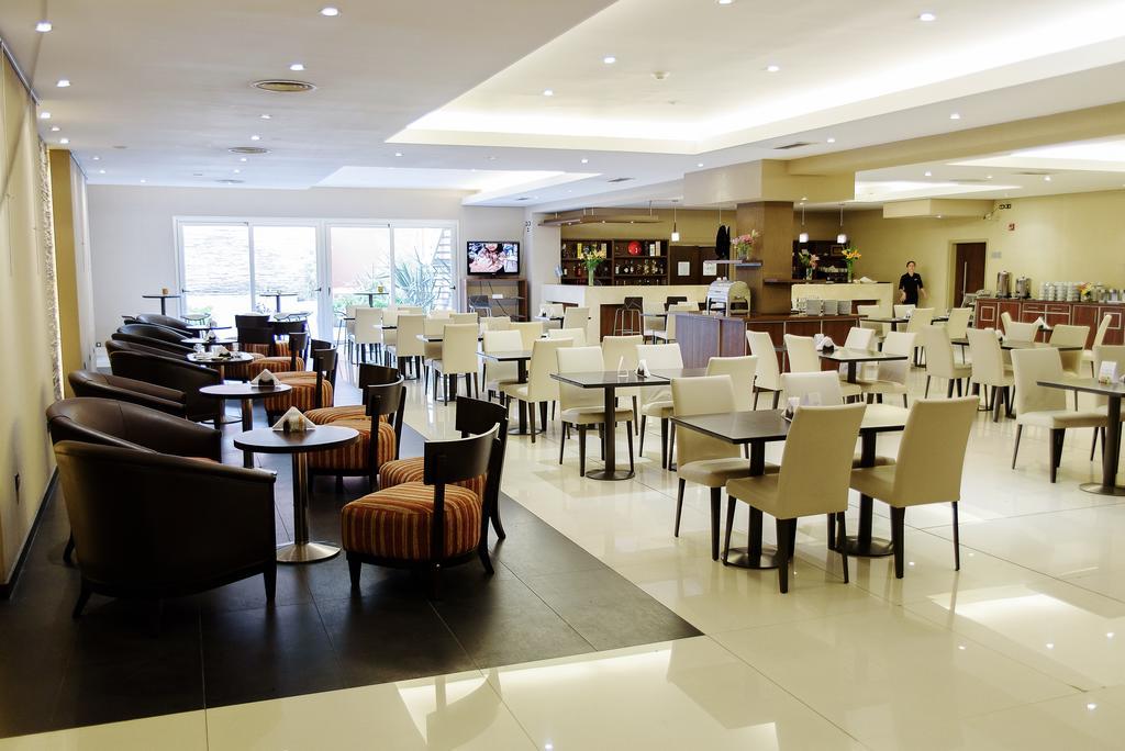 באהיה בלאנקה Land Plaza Hotel מראה חיצוני תמונה